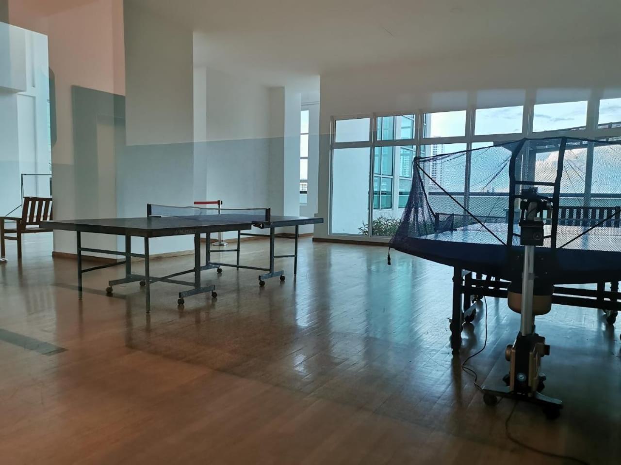 Twin Galaxy 2bedroom View Balcony Netflix Wifi *