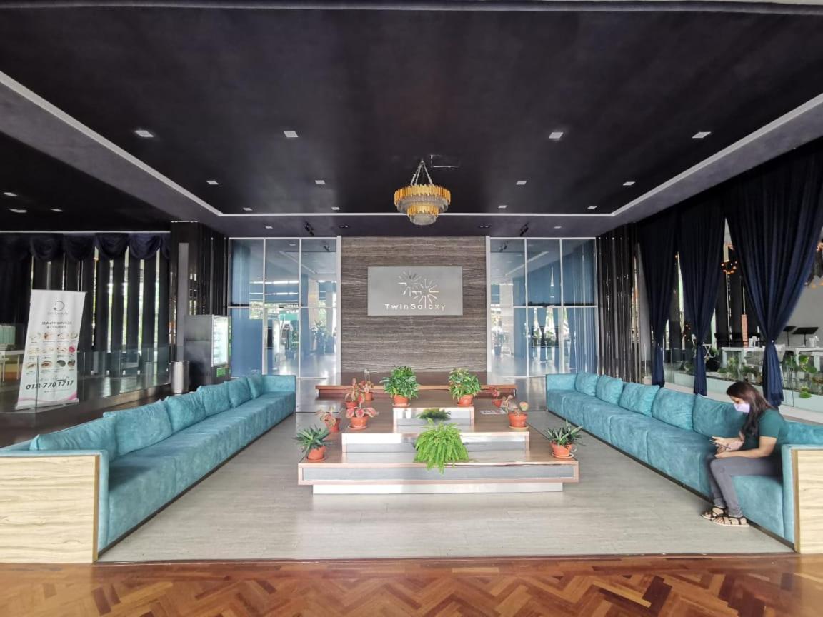 Apartment Twin Galaxy 2bedroom View Balcony Netflix Wifi Johor Bahru