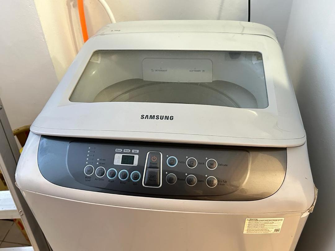 Twin Galaxy 2bedroom View Balcony Netflix Wifi Apartment *